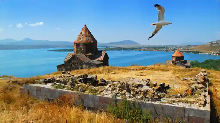 جاذبه های گردشگری تور ارمنستان هوایی، تجربه ای در قلب قفقاز